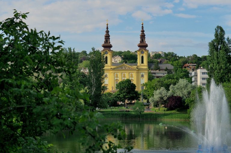 Work permit in Hungary in corona times